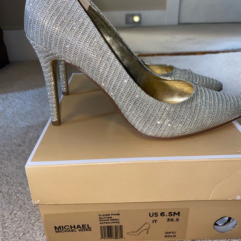Michael Kors Heels- Gold Size 6.5